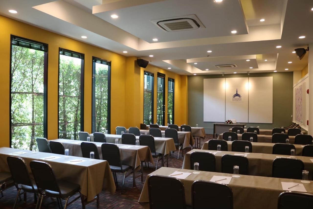 Hotell Grand And Plaza - Sha Extra 3*