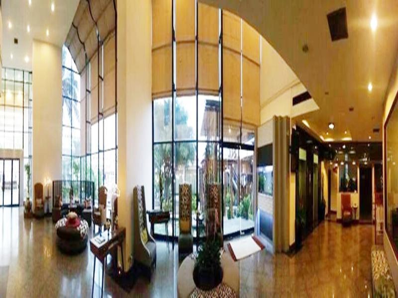 Grand And Plaza - Sha Extra Hotell